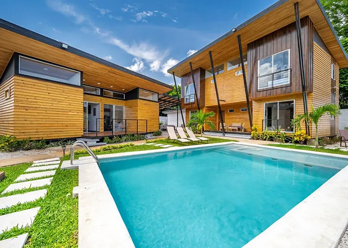 Walk To Shops & Eats! Cozy Playas Del Apartment *